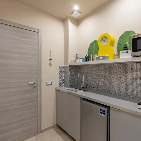 Joivy Cerisola Lovely In Daire Rapallo
