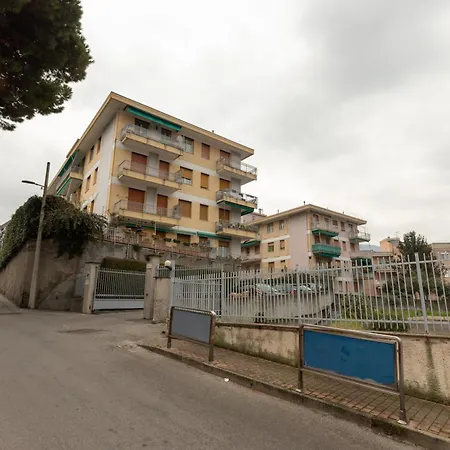 Joivy Cerisola Lovely In Apartament